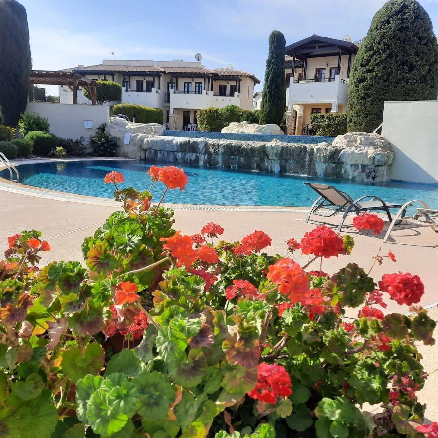 Helios Heights Spirits, Aphrodite Hills Golf Resort Κούκλια Εξωτερικό φωτογραφία